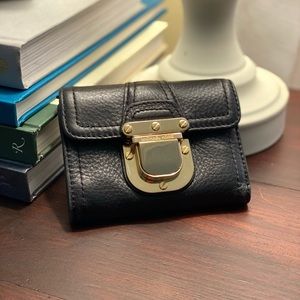 EUC Michael Kors Wallet